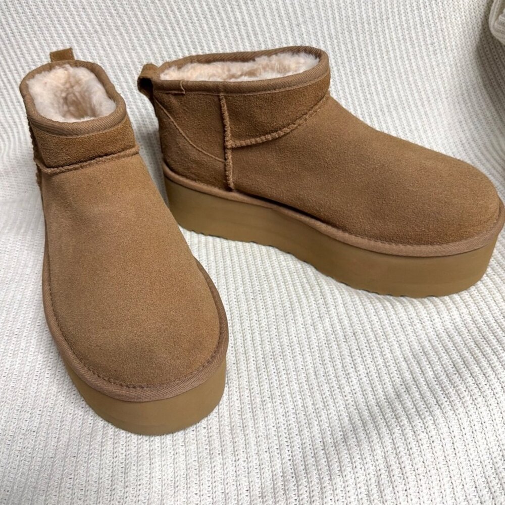 UGG Classic Ultra Mini Platform Boots Chestnut Winter booties Women Size 9